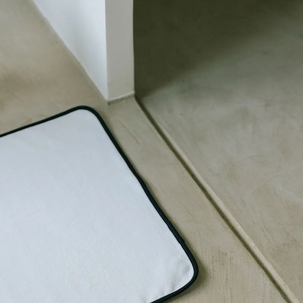 Torres Novas Mira Bath Mat - Black