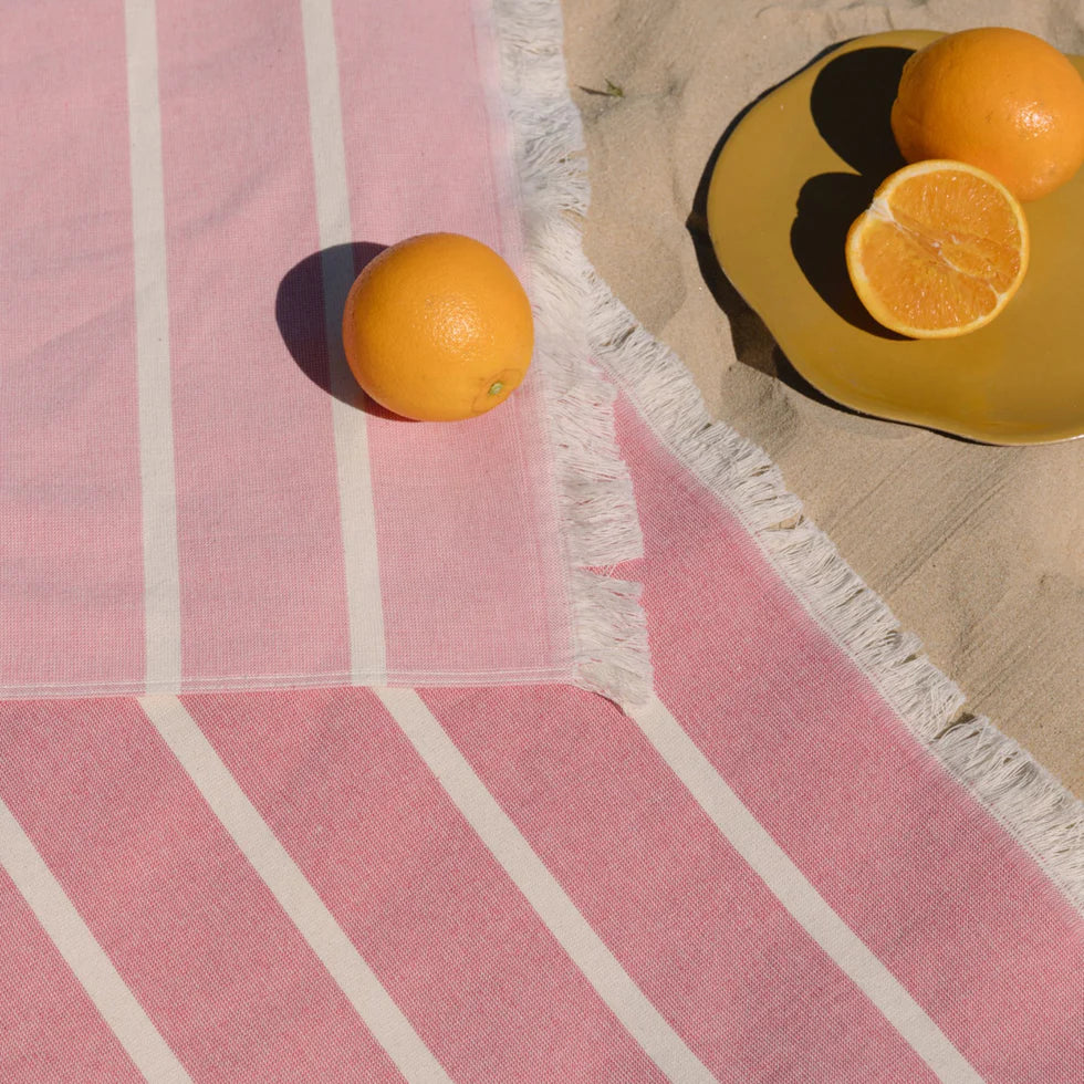 Torres Novas Belém Beach Towel - Pink
