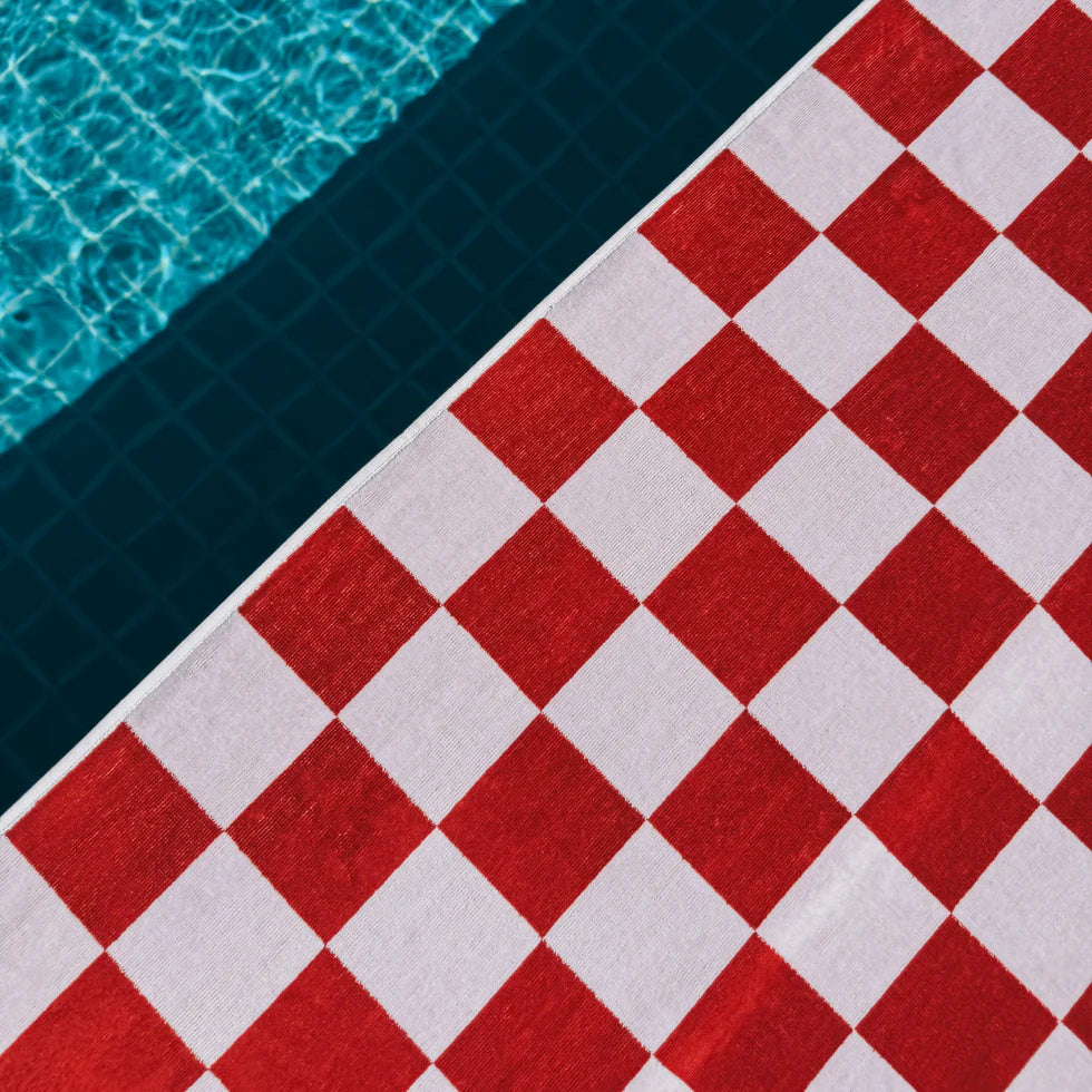 Torres Novas Gibalta Chequered Beach Towel - Red