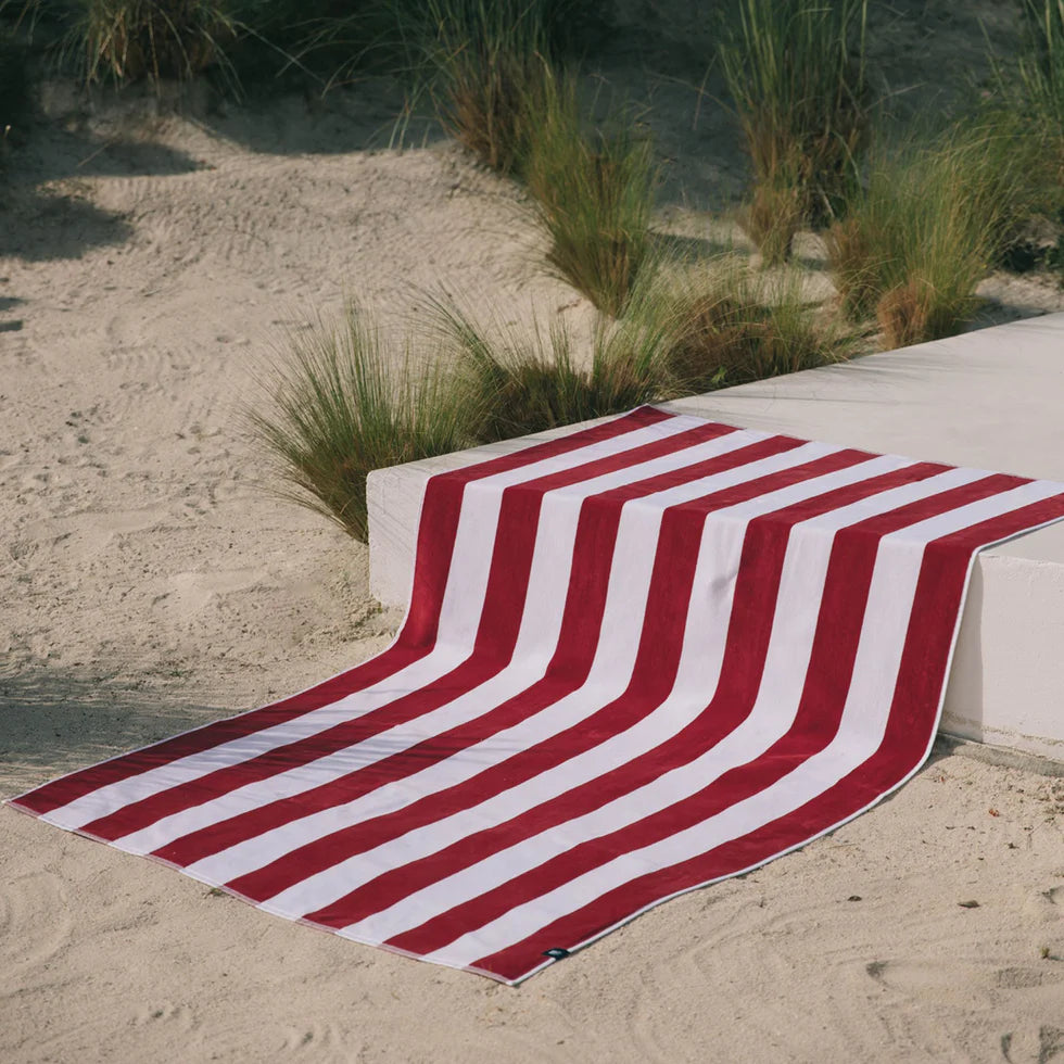 Torres Novas Gibalta Beach Towel - Red