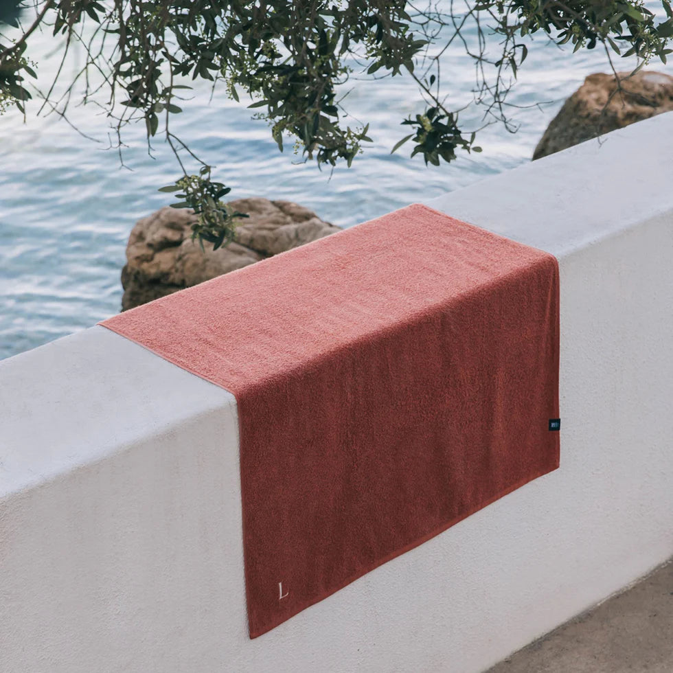 Torres Novas Mar Tranquilo Beach Towel - Terracotta