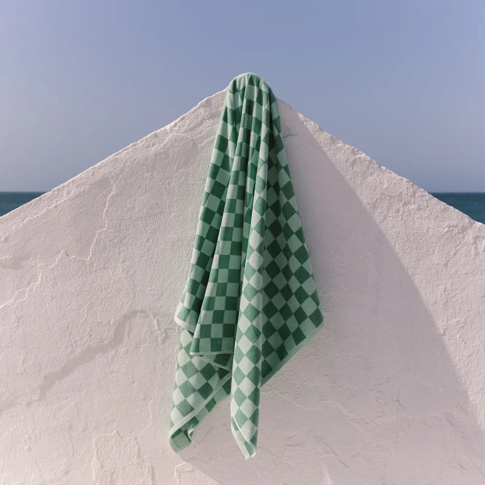 Torres Novas Meco Chequered Beach Towel - Green