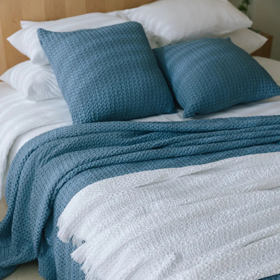 Torres Novas Santa Luzia Bedspread - Blue